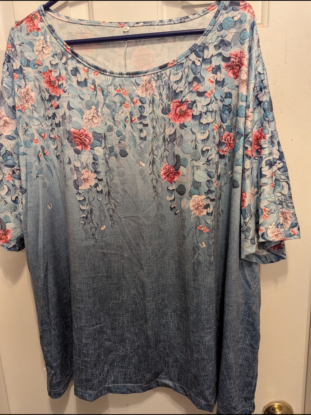 Floral Ombre Scoop Neck Women’s Top - Blue with Pink Flowers